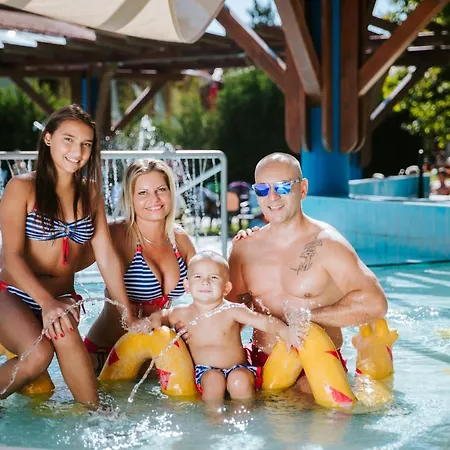 Irisz Apartmanhaz Appartement Mórahalom